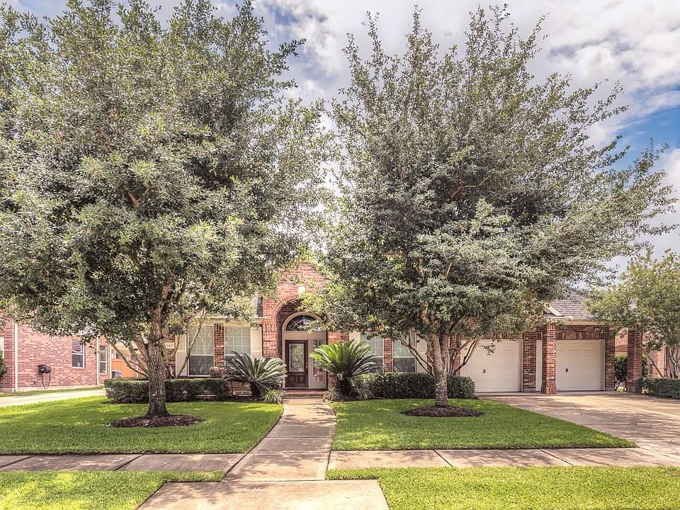 1st image of 12427 Santiago Cove Ln