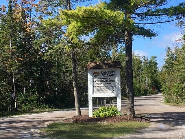 1st image of Belfair Dr