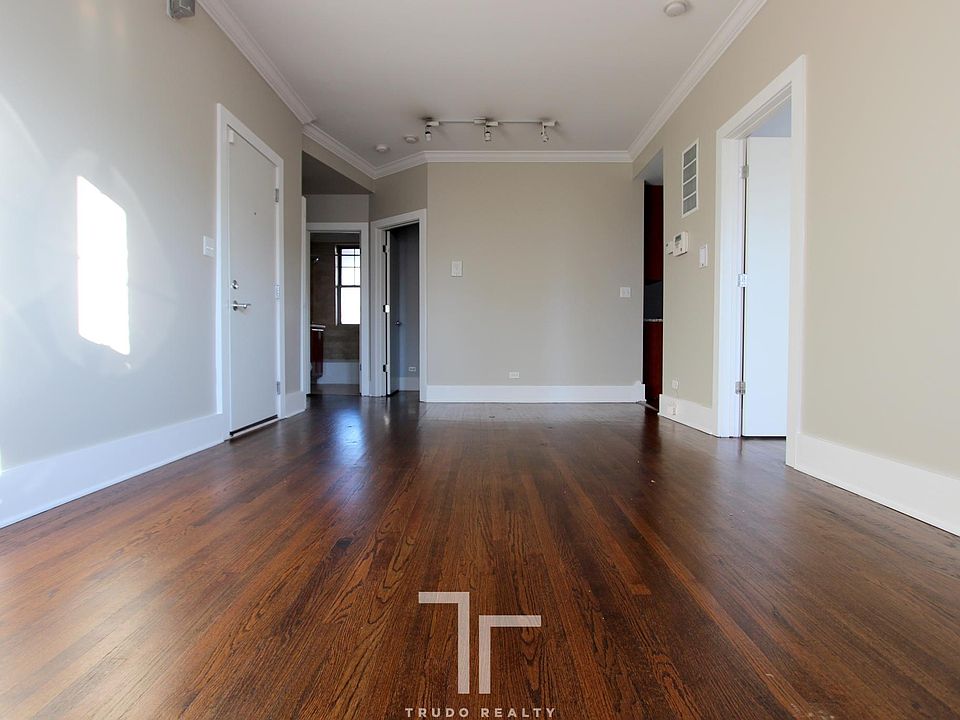1st image of 3449 N Wolcott Ave #3449THREE