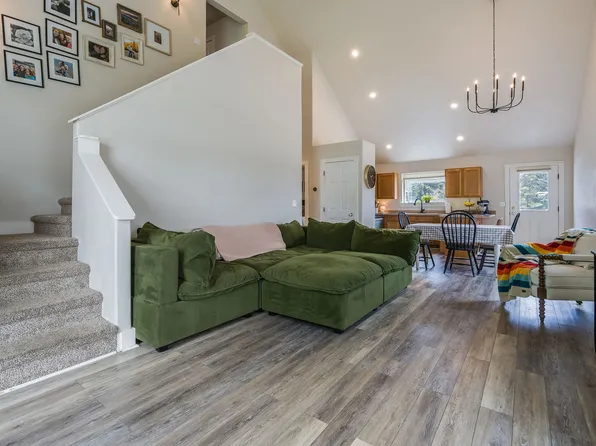 2 Empire Loop, Kalispell, MT 59901