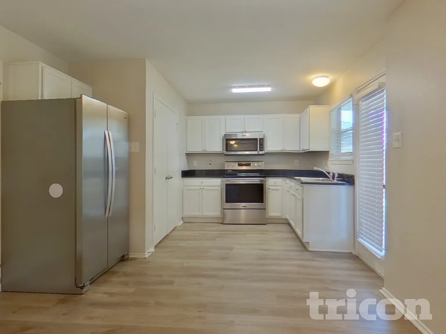 1625 Emily Lane Seagoville TX — Photo 4