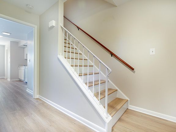 3rd image of 51 Mimosa Dr #35
