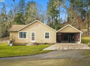 79124 Seals Ln, Cottage Grove, OR 97424
