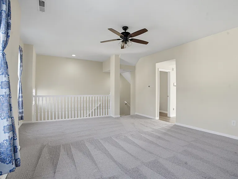 5658 Brownstone Dr — Photo 6