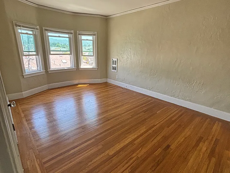 6321 Dover St #14 — Photo 1