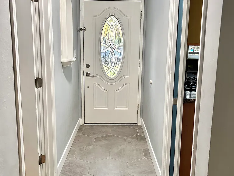 5930 E Walton St — Photo 10