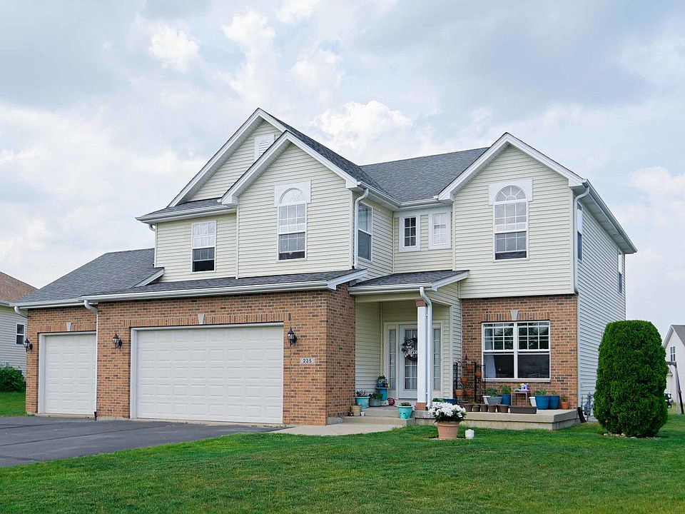 1st image of 235 Richards Ct
