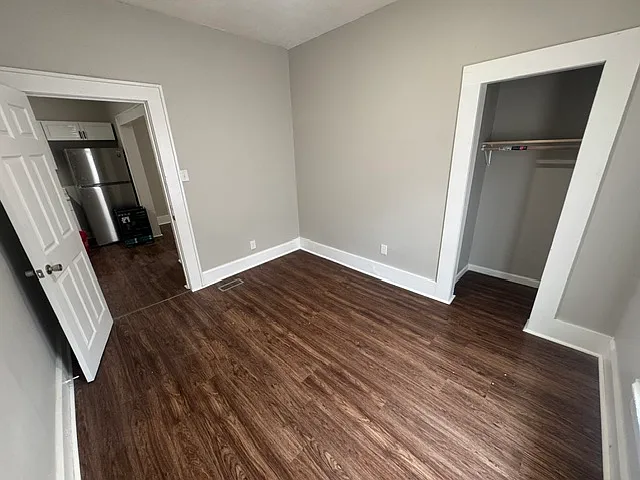 3 bed, 896 sqft, $1,500 — Photo 4