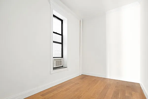 Rented by Douglas Elliman | media 10