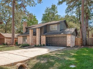 6 N Waxberry Rd, Spring, TX 77381
