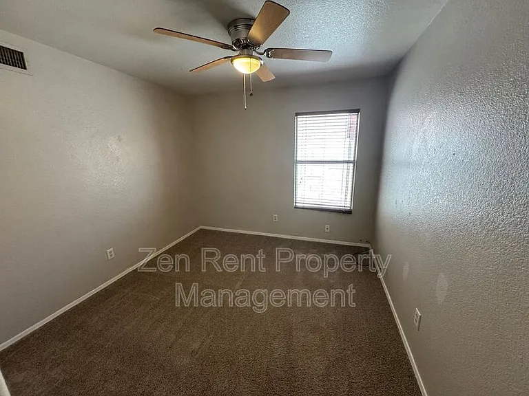 5913 W Mercury Way — Photo 12