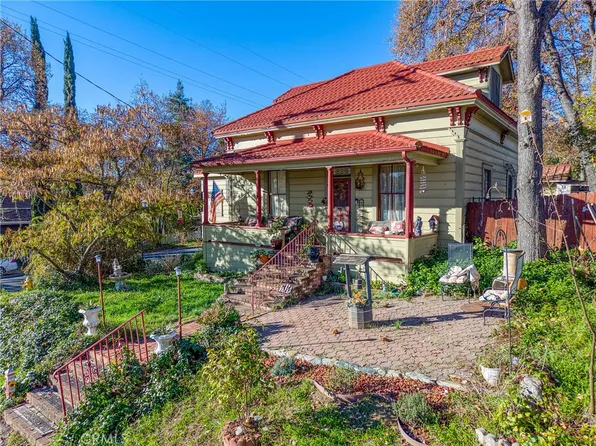 225 N Tunis St, Lakeport, CA 95453