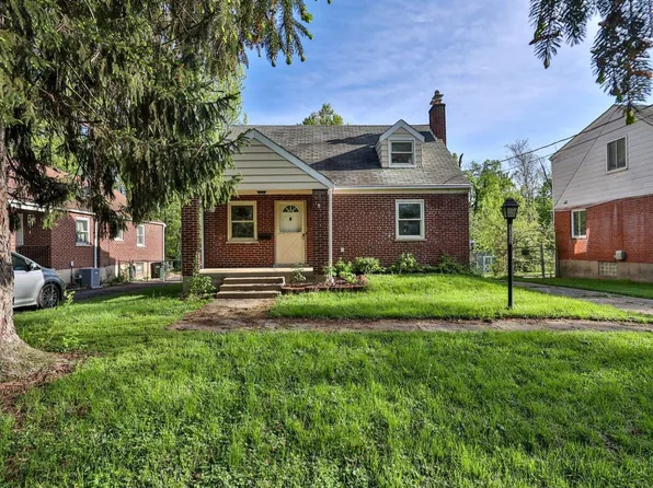 2352 Clover Crest Dr, Cincinnati, OH 45239