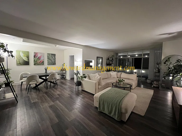 537 San Vicente — Photo 10