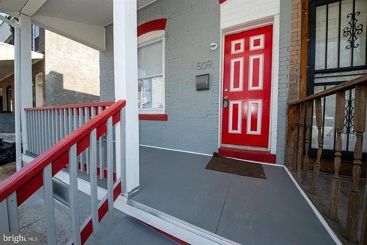 509 N Paxon St — Photo 22