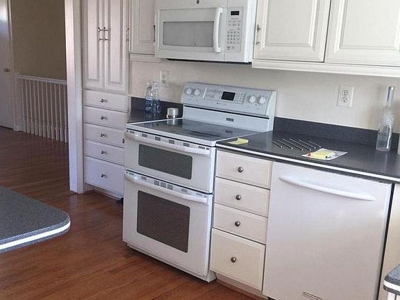 3rd image of 7055 Lanier St
