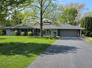 5067 Henderson Heights Rd, Columbus, OH 43220