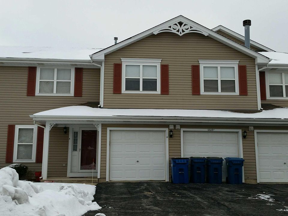 1st image of 12231 Fairway Cir Unit B