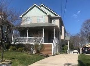 1047 W High St, Haddon Heights, NJ 08035
