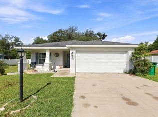 322 WOODS LANDING DRIVE, LADY LAKE, FL 32159