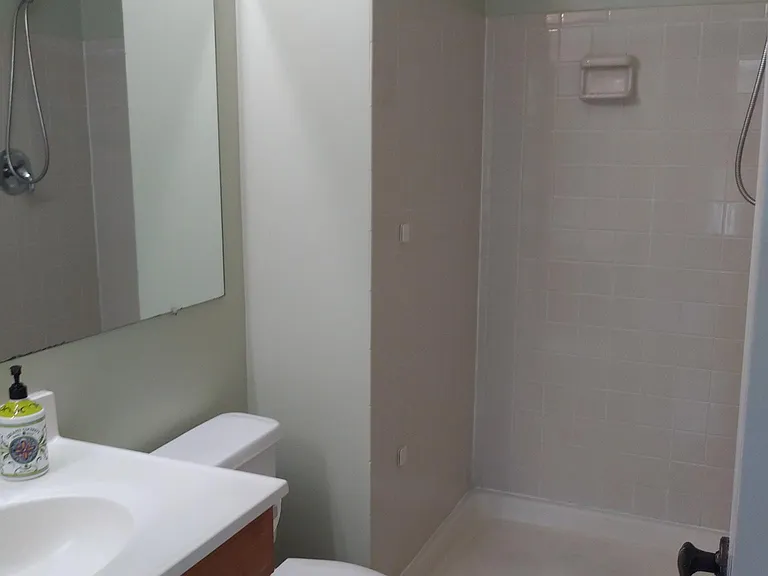 2711 Woodwalk Ct — Photo 21