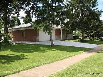 1st image of 9976 Bonton Dr