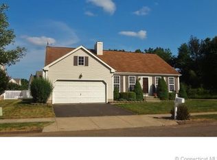 6 Rolling Grn, Middletown, CT 06457