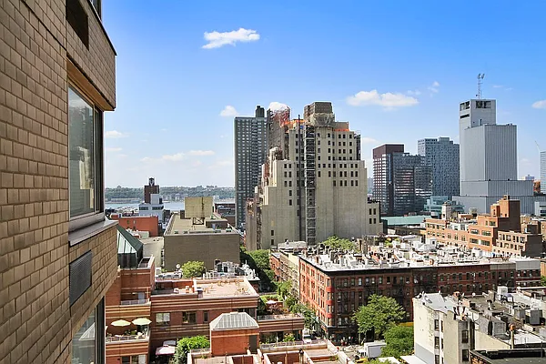 Sold by Corcoran | media 4