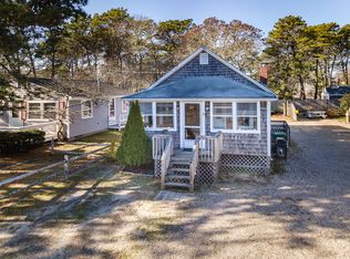 31 Union Wharf Rd, Dennis Port, MA 02639