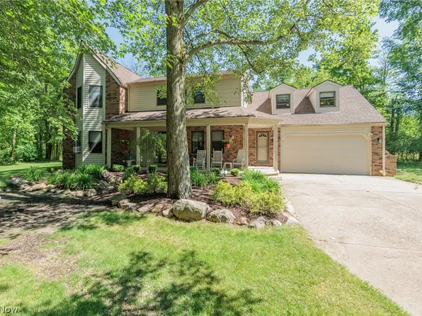 48260 Tina Ln, Amherst, OH 44001