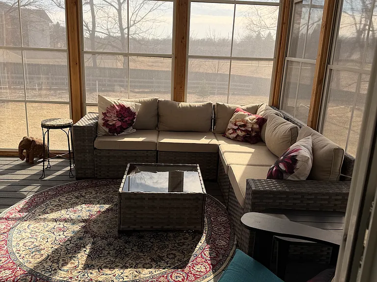 Pine Grove Ln — Photo 14