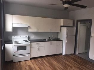 1132 Green St, Philadelphia, PA