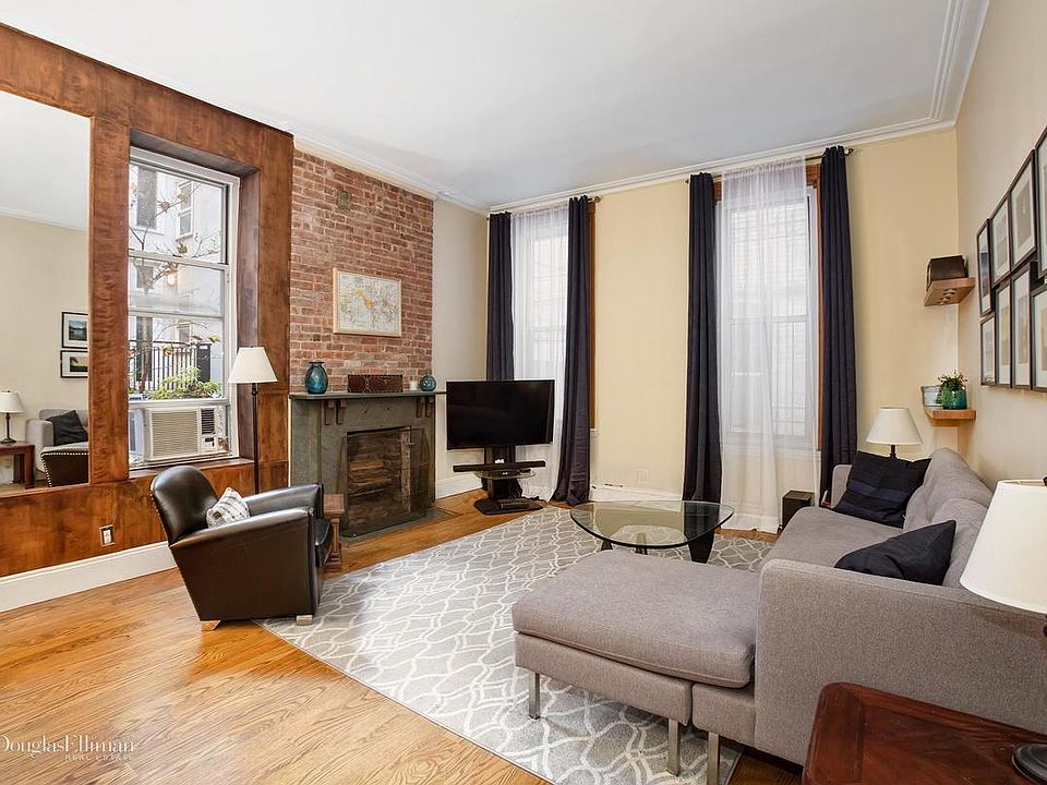 1st image of 306 W 4th St APT A1