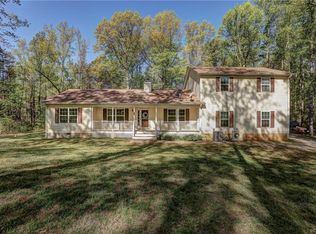 2070 Cartersville Rd, Mineral, VA 23117