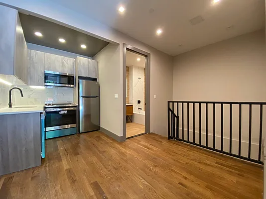 Rented by Doorway NYC, LLC | media 28