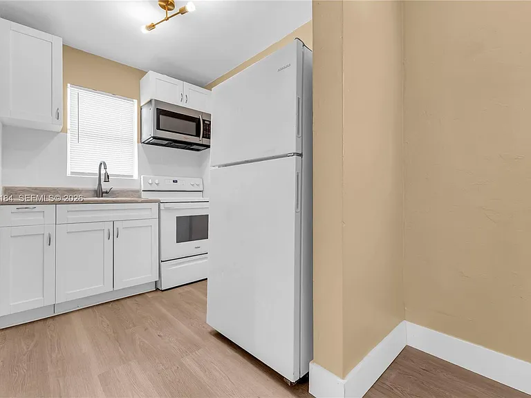 2856 NW 14th St #2 — Photo 32