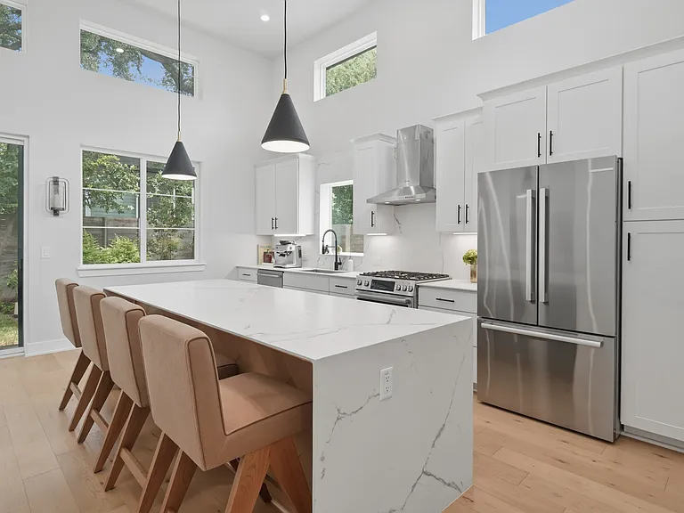 2711 Stacy Ln #B — Photo 3