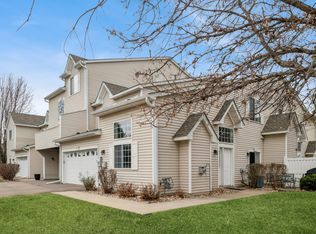 17671 Hackberry Ct, Eden Prairie, MN 55347