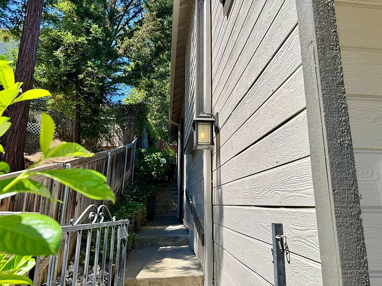 245 Incline Dr — Photo 3