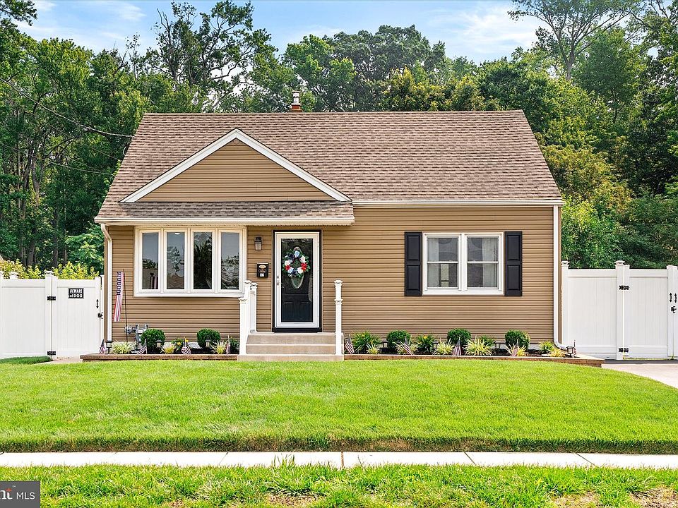 1st image of 67 Wickom Ave