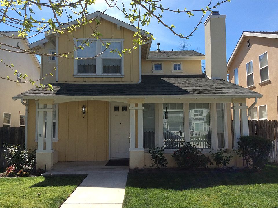 1st image of 7101 Oso Ave Unit 3