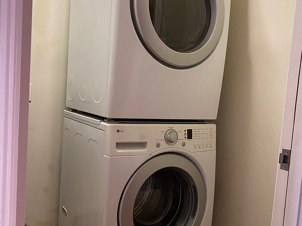 In unit washer/dryer