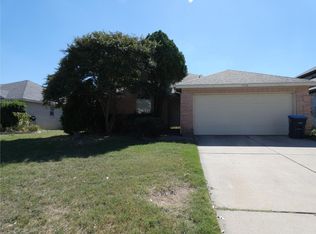 1740 Cedar Tree Dr, Fort Worth, TX 76131