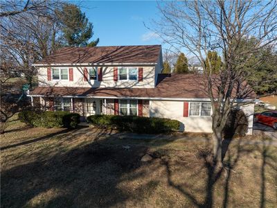 1287 Country Club Rd, Allentown, PA, 18106