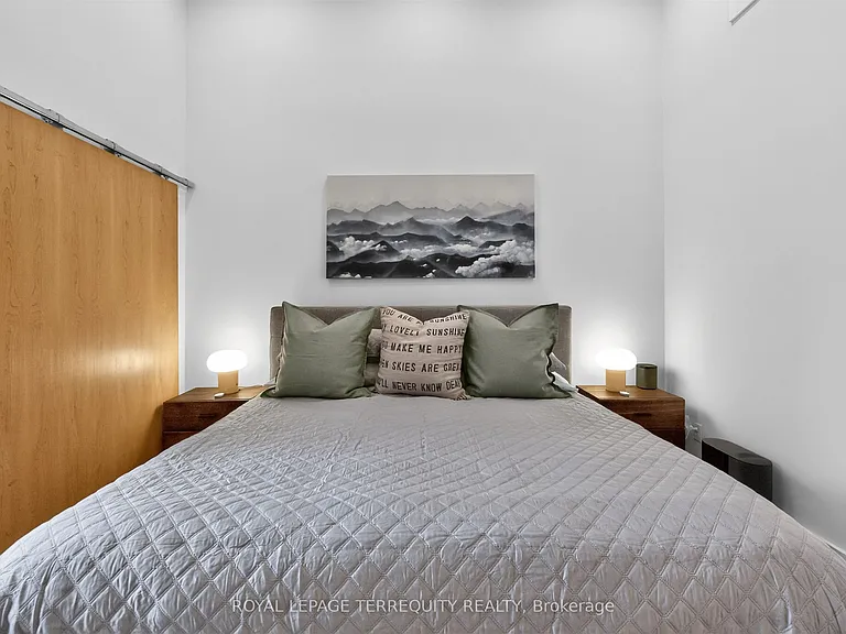 75 Markham St #1 — Photo 32