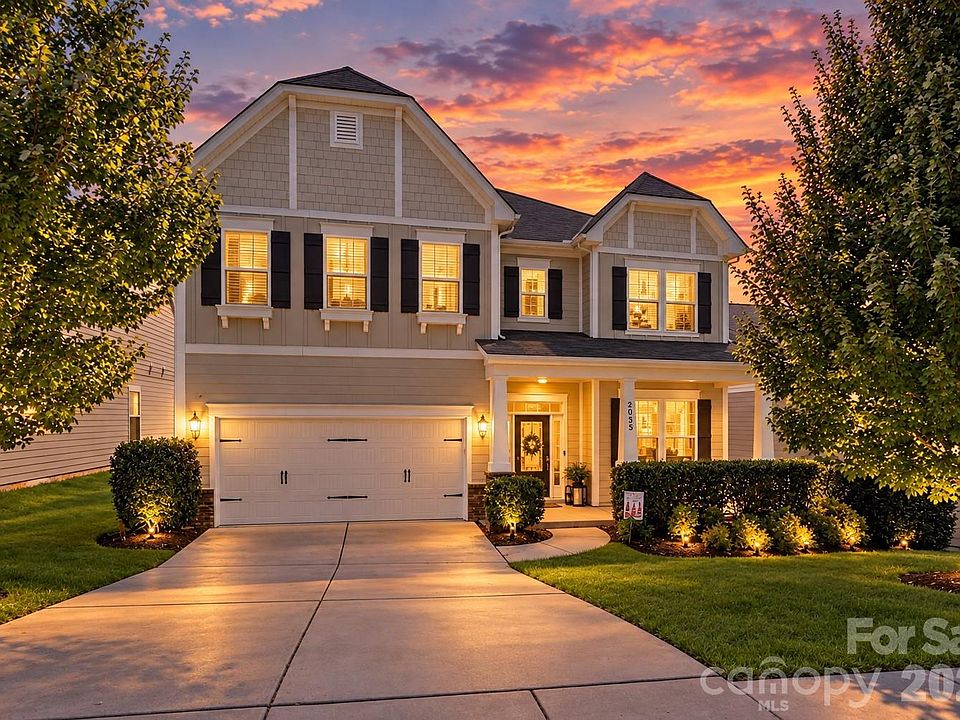 1st image of 2035 Pinyon Ln