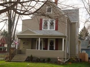 202 Glenwood St, Elyria, OH