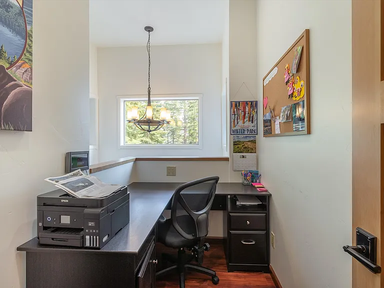 6431 Tamarack Rd — Photo 5