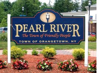 107 Old Pascack Rd, Pearl River, NY 10965