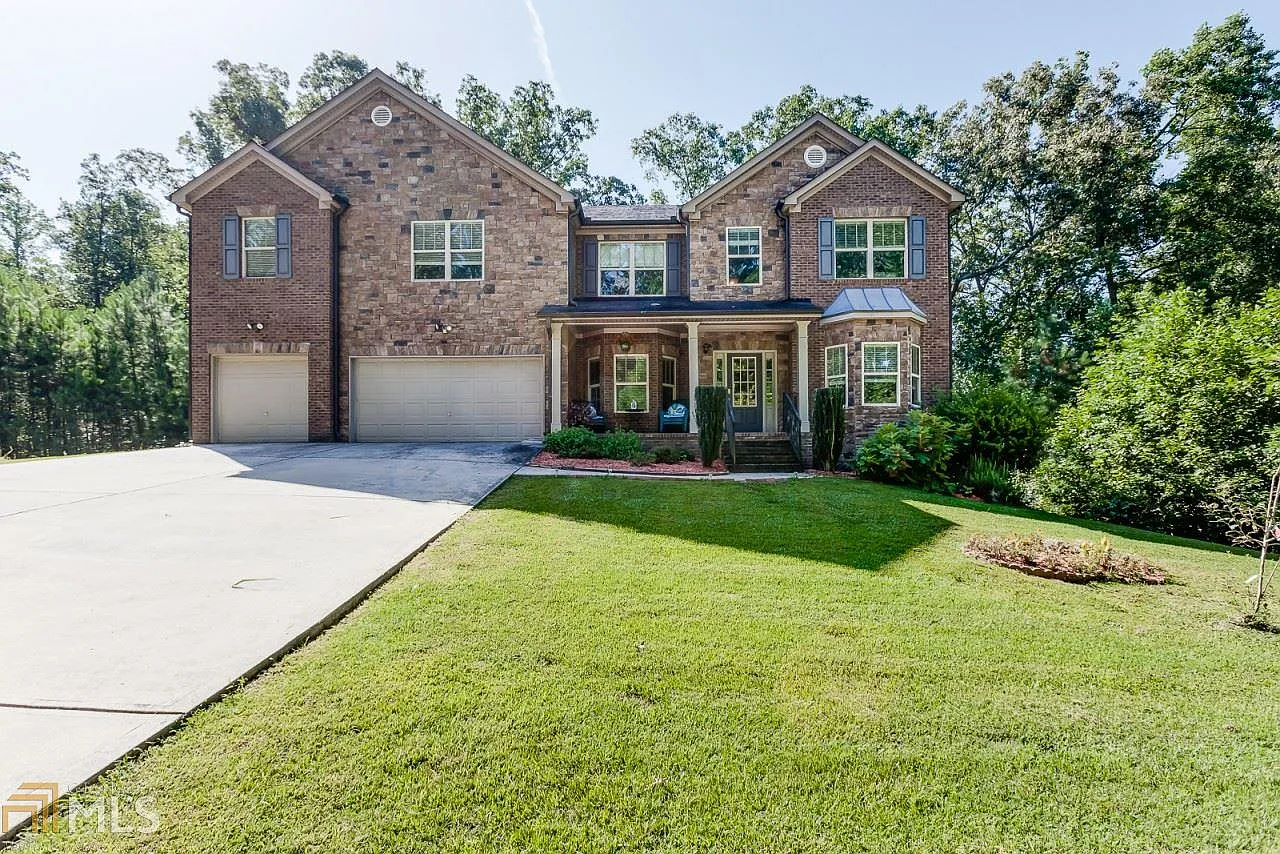 3968 Riverchess Dr SW photo 1